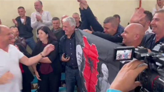 Kukes-kandidati-socialist-feston-fitoren-e-bashkise-me-flamurin-Autochthonous-1280x720.jpg