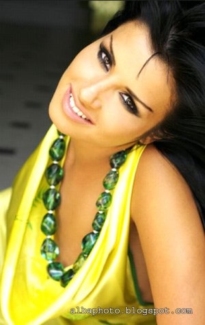 jonida-maliqi-004.jpg jonida-maliqi-004.jpg