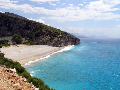 Albanian-beach.jpg
