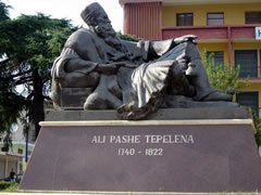 1314609943-alipash_tepelena.jpg