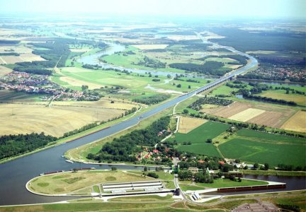 Magdeburg-Water-Bridge-00-750x521.jpg