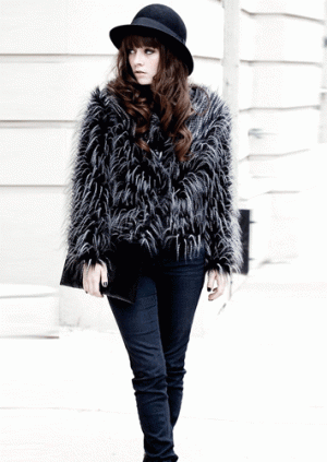 outerwear-peacock-feather-f.gif