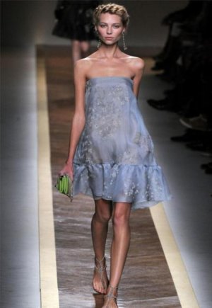 top-100-dresses-from-spring-summer-2012-collections-valentino.jpg