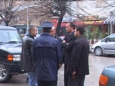 POLICIA-ARRESTIMET-19_tn_3.jpg POLICIA-ARRESTIMET-19_tn_3.jpg
