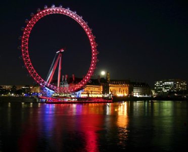 Lon Eye 1.jpg