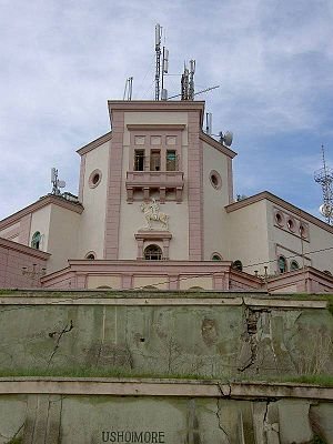300px-Palace_of_king_Zog_durres.jpg 300px-Palace_of_king_Zog_durres.jpg