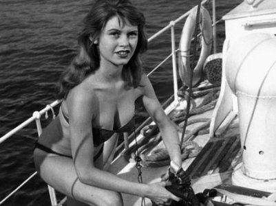 Brigitte Bardot Forumi.jpg